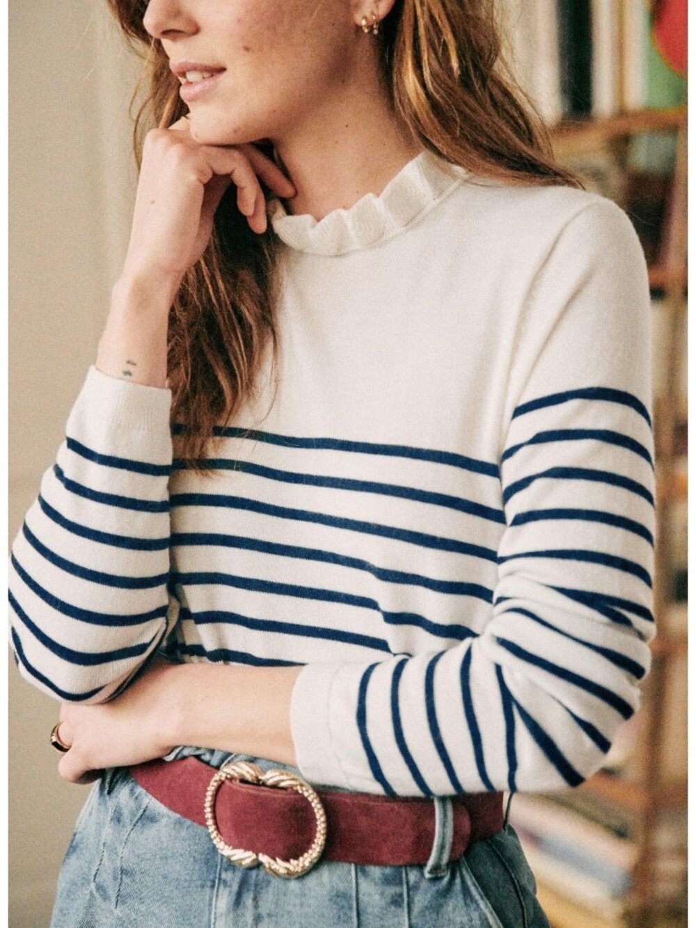 EUC Sezane Raphael 100% Merino Ruffle Neck Striped Sweater Ecru Navy Medium